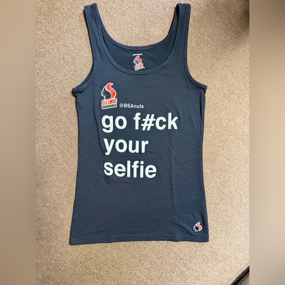 🔥LIMITED EDITION🔥 NWOT Blind Squirrel 🐿️ Ladies tank top size L